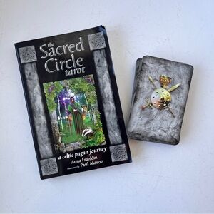 The Sacred Circle Tarot cards & Book Celtic pagan journey 
Anna Franklin